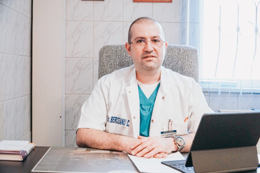 Endometrioza, principala cauză de infertilitate. Soluții de tratament - conf.univ.dr. Costin Berceanu 1 148438980 275836663886416 2303162185011930186 n 1