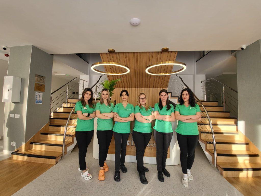 Echipa de asistente Dr.Leahu