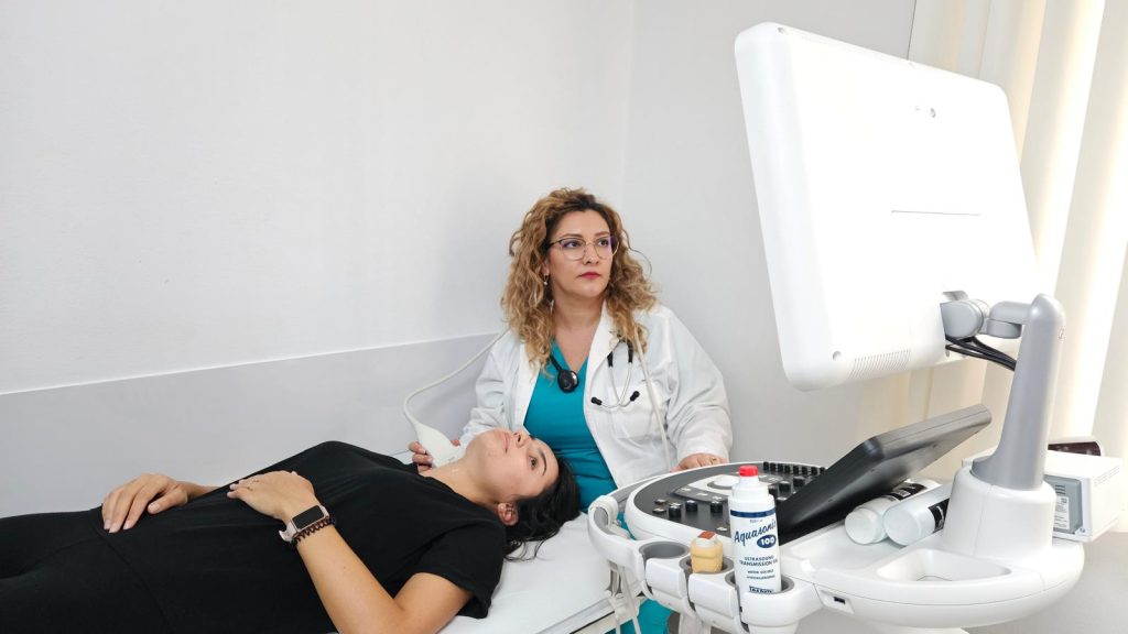 Dopplerul de carotidă: cum poți depista din timp riscul de accident vascular? 4 WhatsApp Image 2026 04 17 at 10.16.42